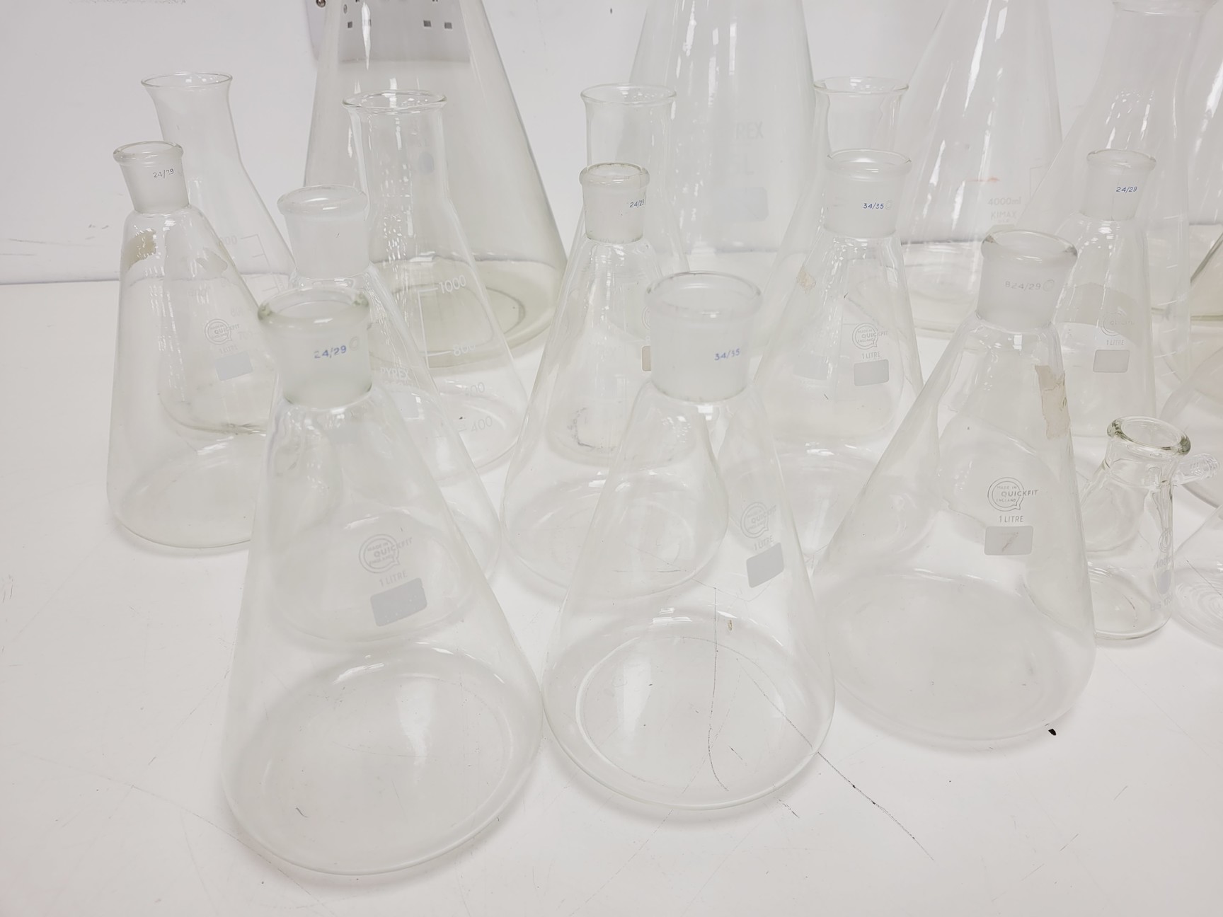 Image of 28 x Conical & Volumetric Laboratory Flasks Lab - Kimax, Quick Fit, Pyrex Lab
