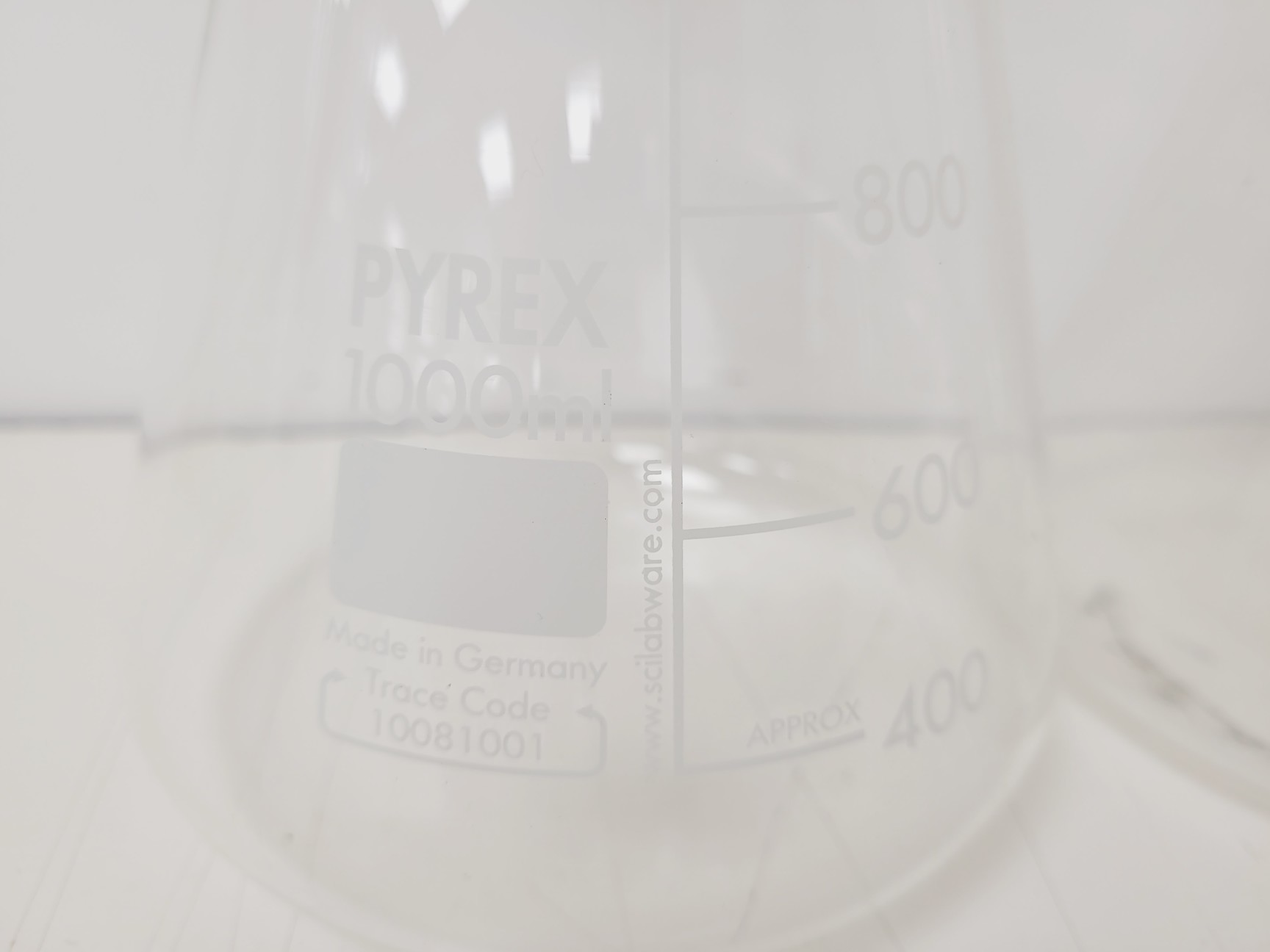 Image of 28 x Conical & Volumetric Laboratory Flasks Lab - Kimax, Quick Fit, Pyrex Lab