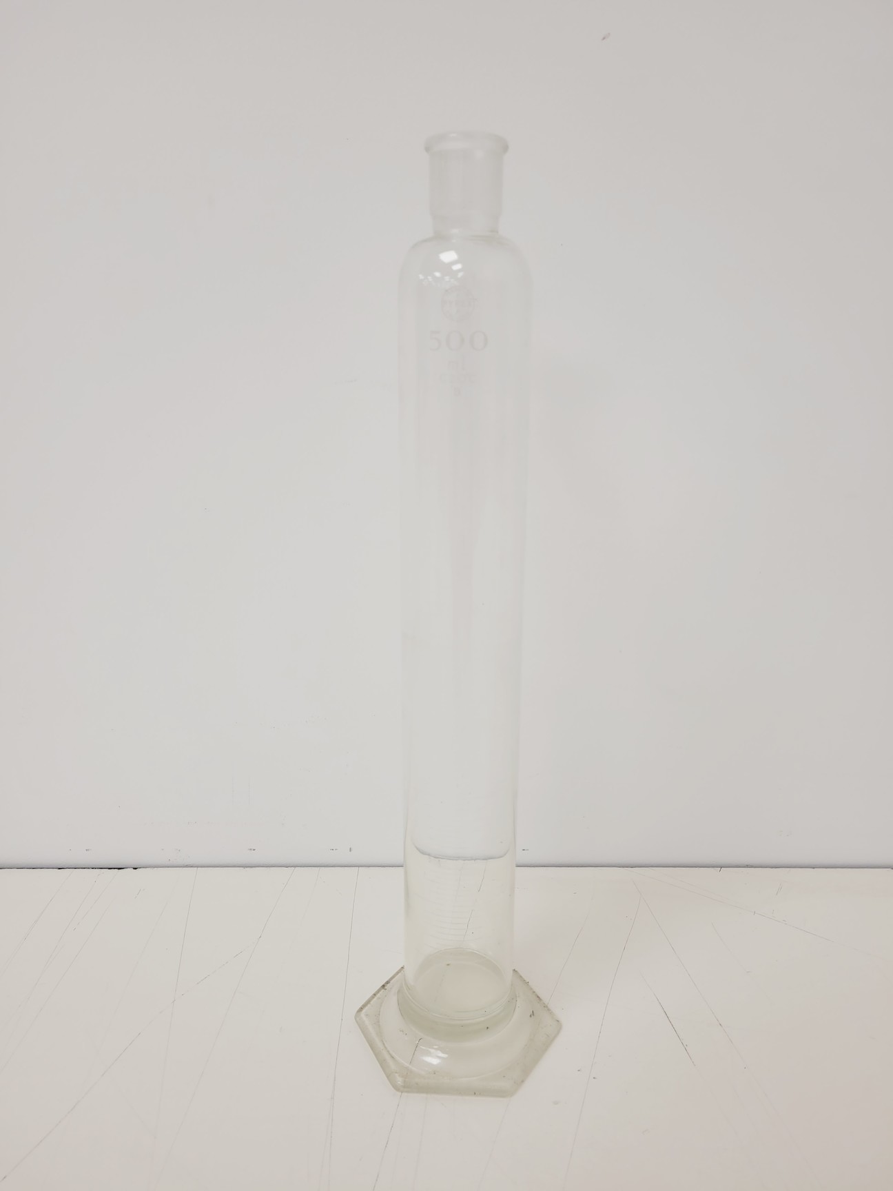 Image of 28 x Conical & Volumetric Laboratory Flasks Lab - Kimax, Quick Fit, Pyrex Lab