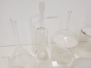 Thumbnail image of Job Lot of Glass and Ceramic Lab Funnels Buchner, Dropping, Filter
