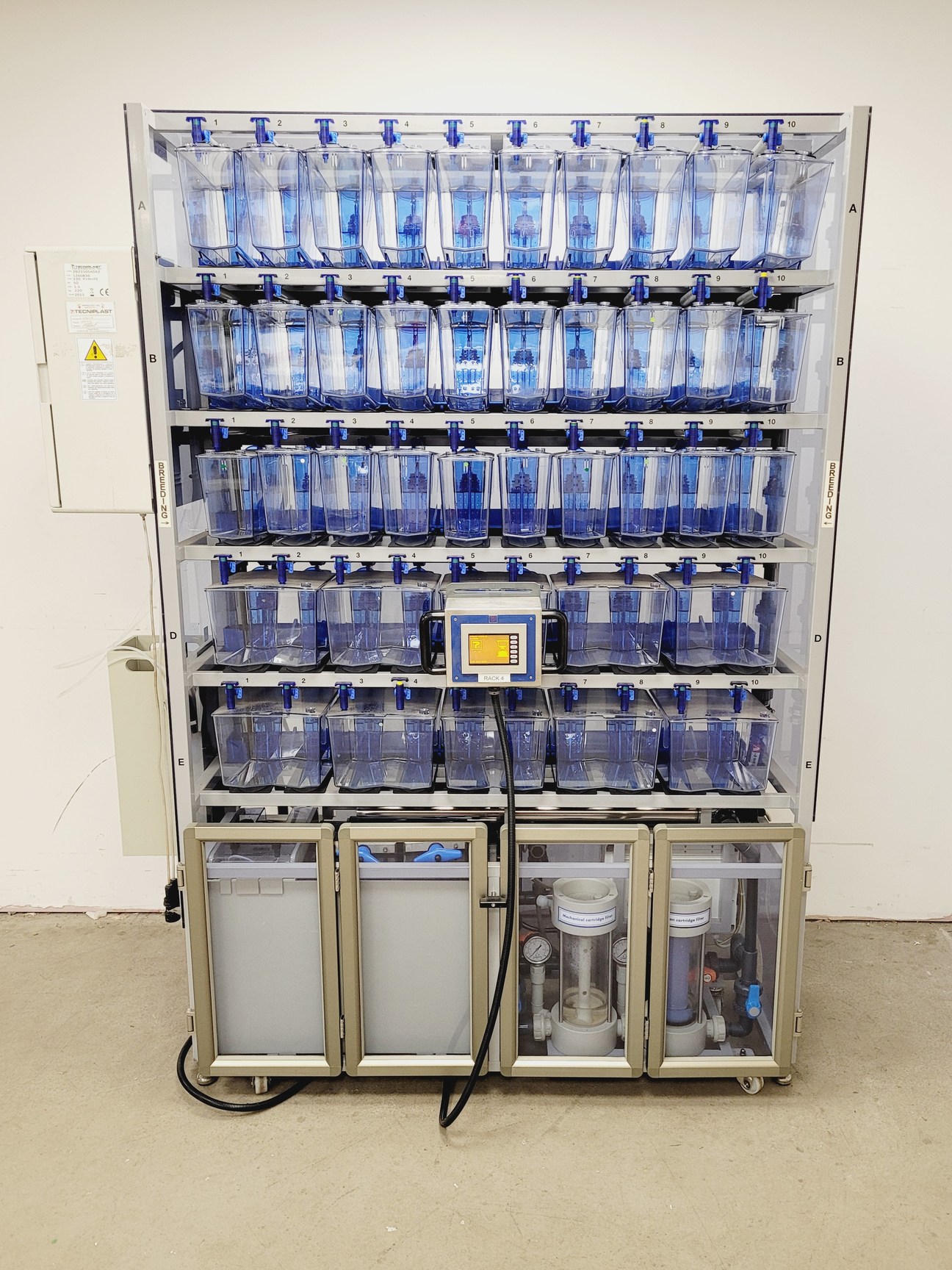 Image of Tecniplast Quarantine Rack Fish Tank System ZebTEC & ZB1020MN2AB Power Box