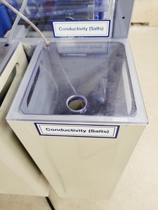 Thumbnail image of Tecniplast Quarantine Rack Fish Tank System ZebTEC & ZB1020MN2AB Power Box