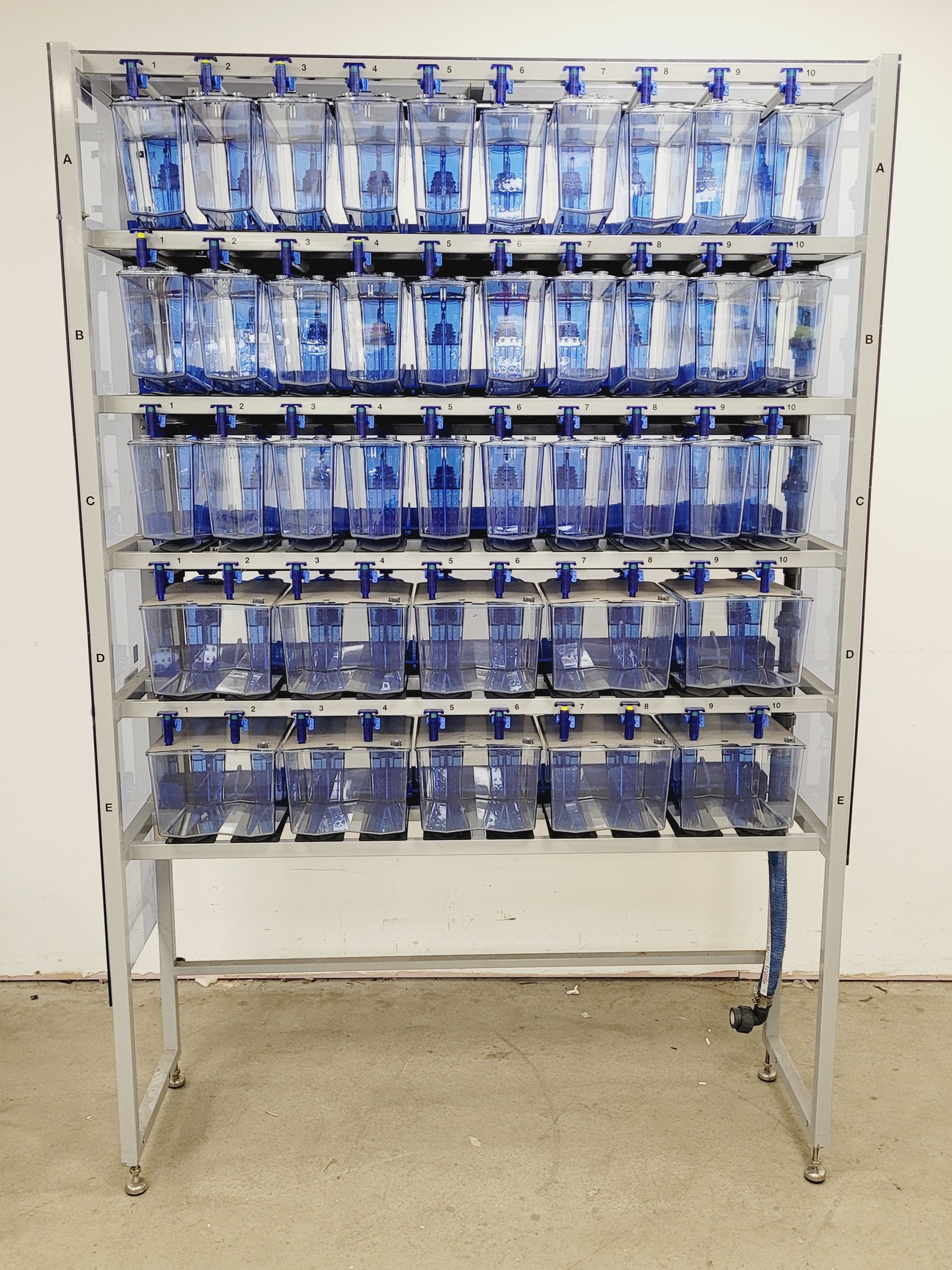 Image of Tecniplast Quarantine Rack Fish Tank System ZebTEC  with ZB1020MN2AB Power Box