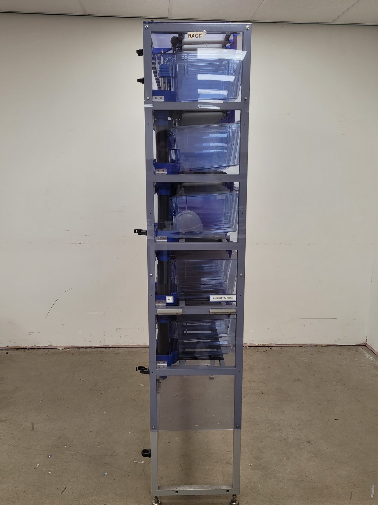 Image of Tecniplast Quarantine Rack Fish Tank System ZebTEC  with ZB1020MN2AB Power Box