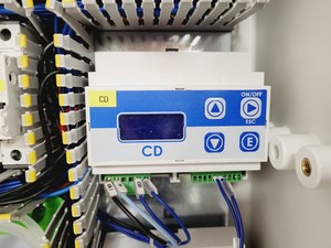 Thumbnail image of Tecniplast Quarantine Rack Fish Tank System ZebTEC  with ZB1020MN2AB Power Box