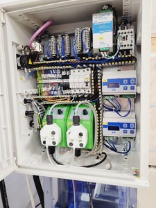 Thumbnail image of Tecniplast Quarantine Rack Fish Tank System ZebTEC  with ZB1020MN2AB Power Box