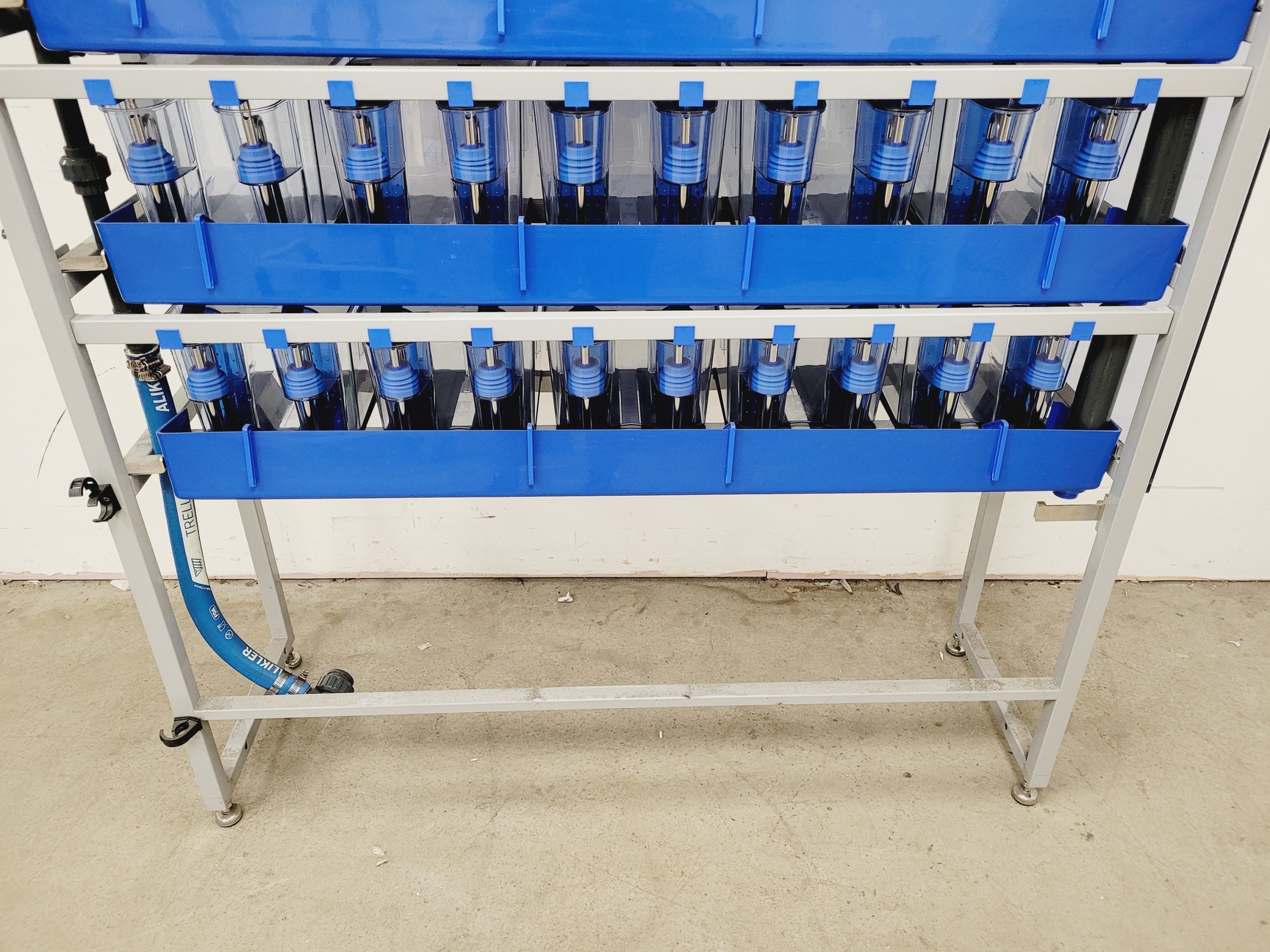 Image of Tecniplast Quarantine ZebTEC Rack Fish Tank System with ZB1020MN2AB Power Box