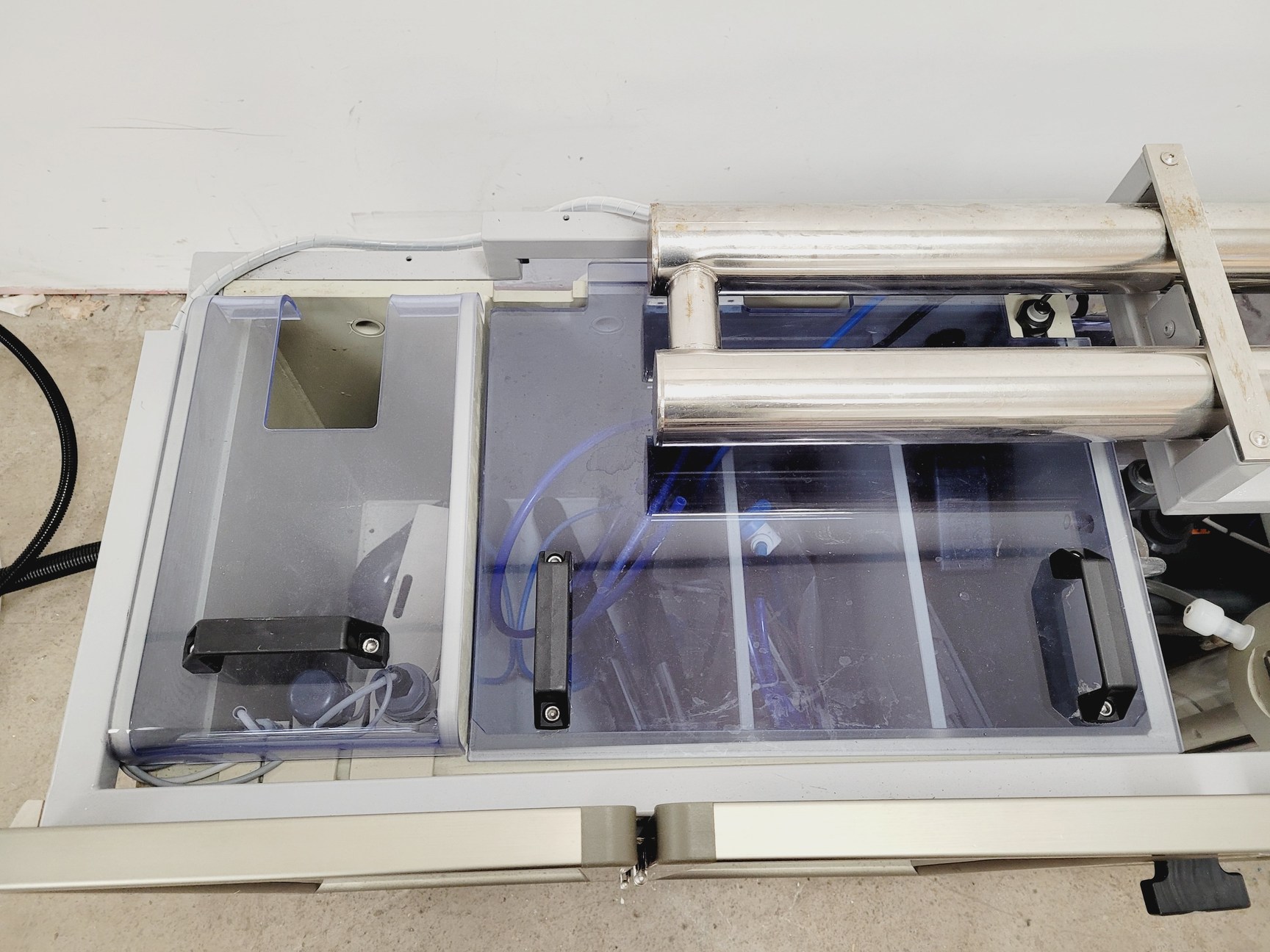 Image of Tecniplast Quarantine ZebTEC Rack Fish Tank System with ZB1020MN2AB Power Box