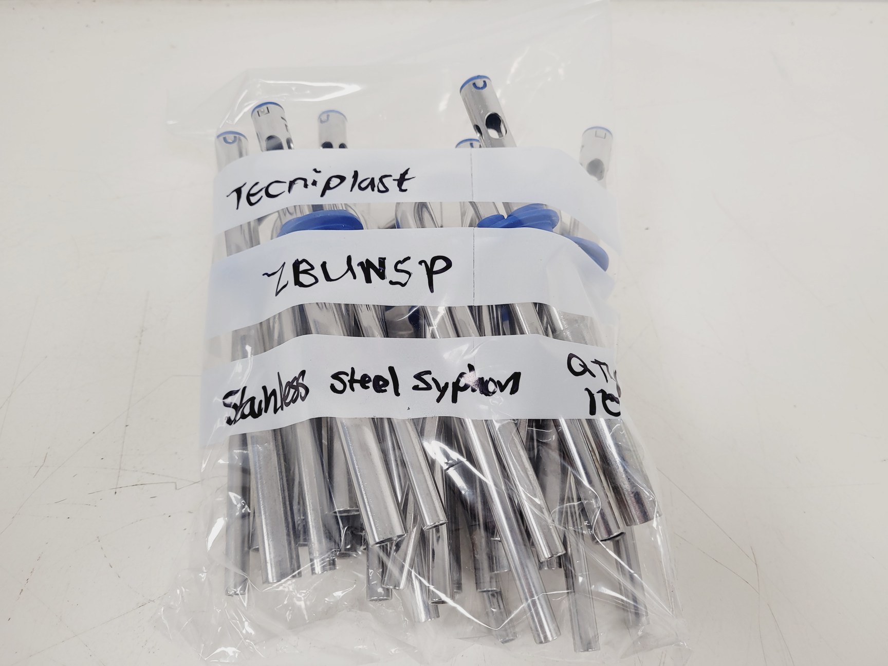 Image of Tecniplast Quarantine ZebTEC Rack Fish Tank System with ZB1020MN2AB Power Box