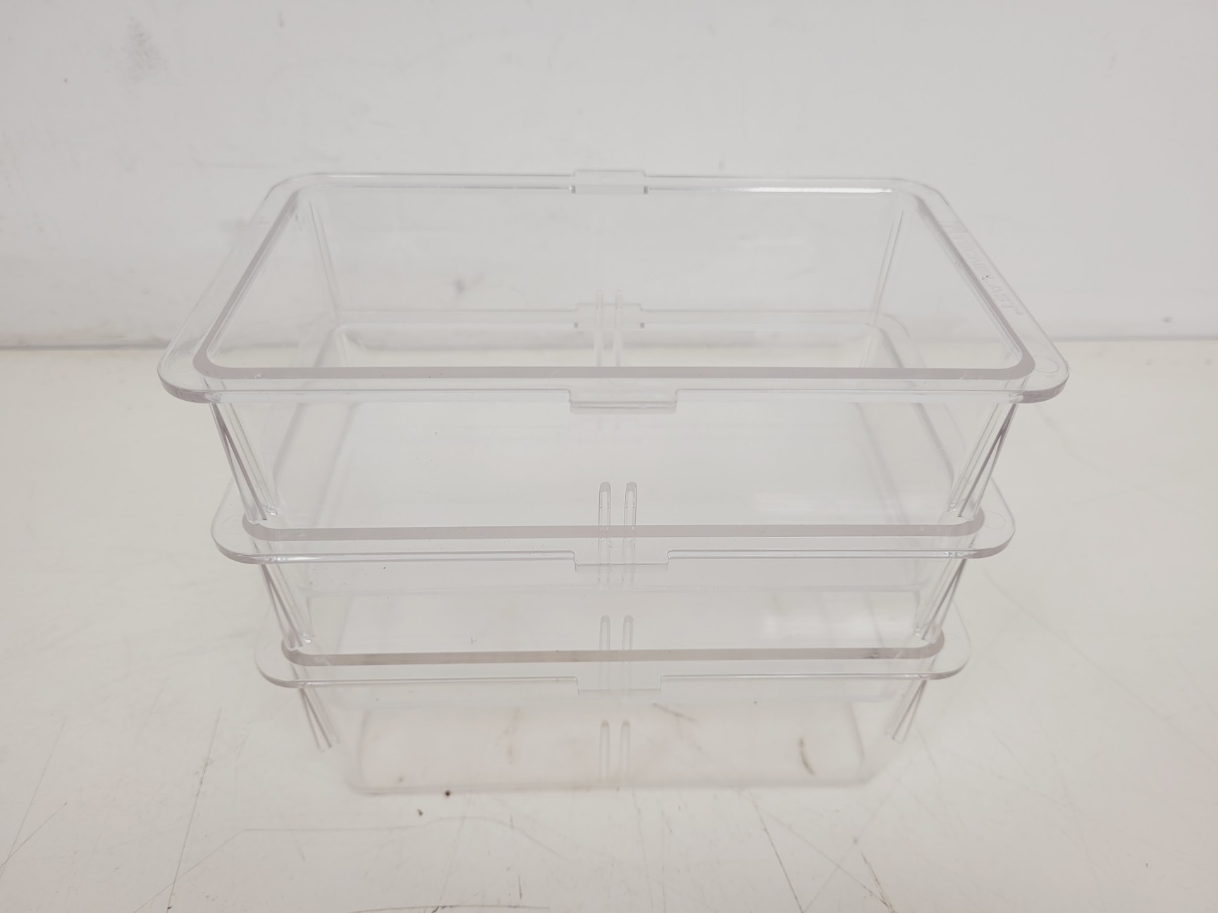 Image of Tecniplast Quarantine ZebTEC Rack Fish Tank System with ZB1020MN2AB Power Box