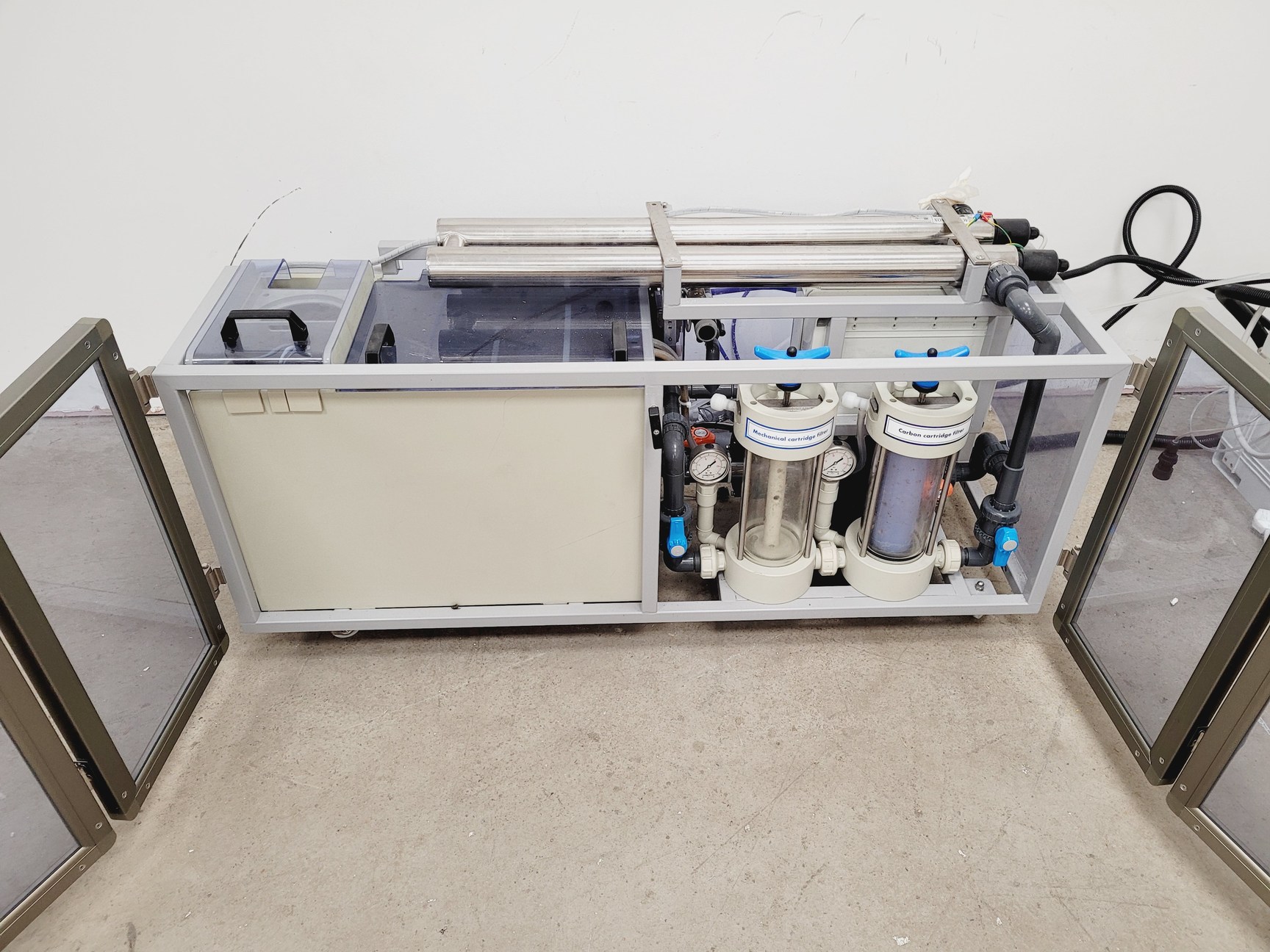 Image of Tecniplast Quarantine ZebTEC Fish Tank Rack System with ZB2550SADX2 PSU 