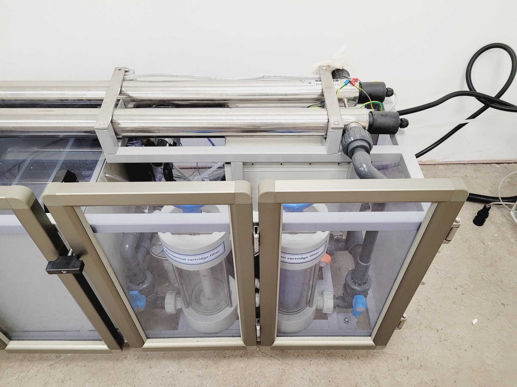 Image of Tecniplast Quarantine ZebTEC Fish Tank Rack System with ZB2550SADX2 PSU 