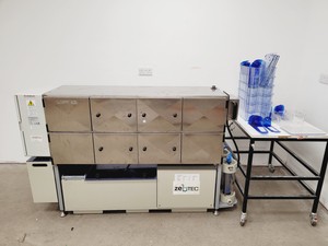 Thumbnail image of Tecniplast Quarantine Fish Tank System with ZB1020MN2AB Power Box