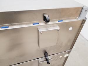 Thumbnail image of Tecniplast Quarantine Fish Tank System with ZB1020MN2AB Power Box