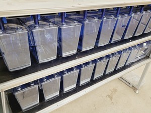 Thumbnail image of Tecniplast Quarantine Fish Tank System with ZB1020MN2AB Power Box