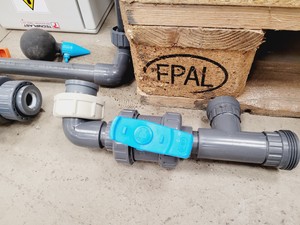 Thumbnail image of Tecniplast Quarantine Fish Tank System with ZB1020MN2AB Power Box