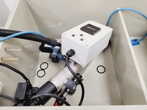 Thumbnail image of Tecniplast Quarantine Fish Tank System with ZB1020MN2AB Power Box