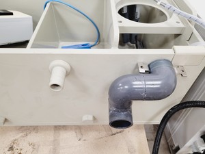 Thumbnail image of Tecniplast Quarantine Fish Tank System with ZB1020MN2AB Power Box