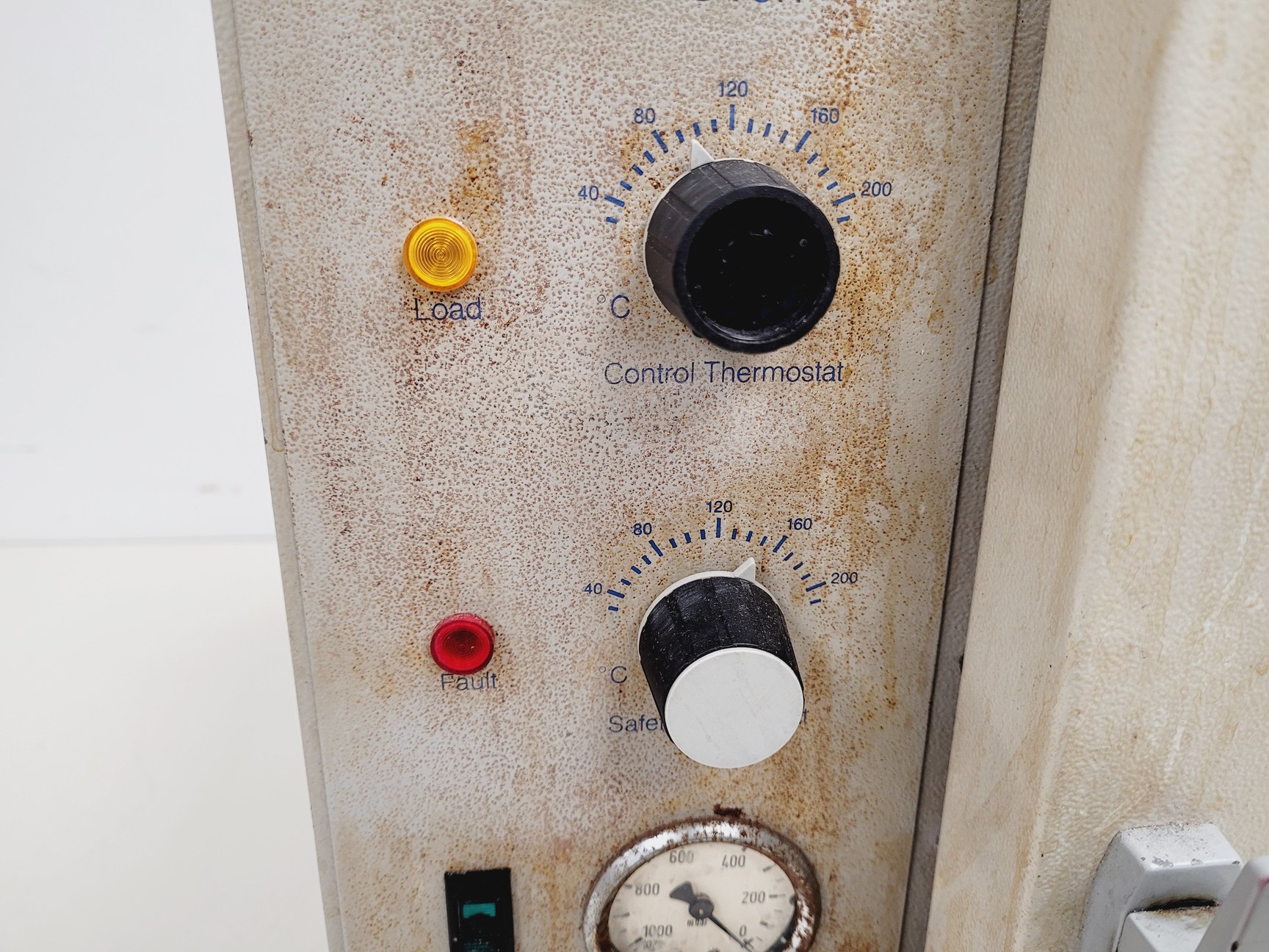 Image of Gallenkamp Vacuum Oven  Cat no. OVA031.XX1.5 Lab