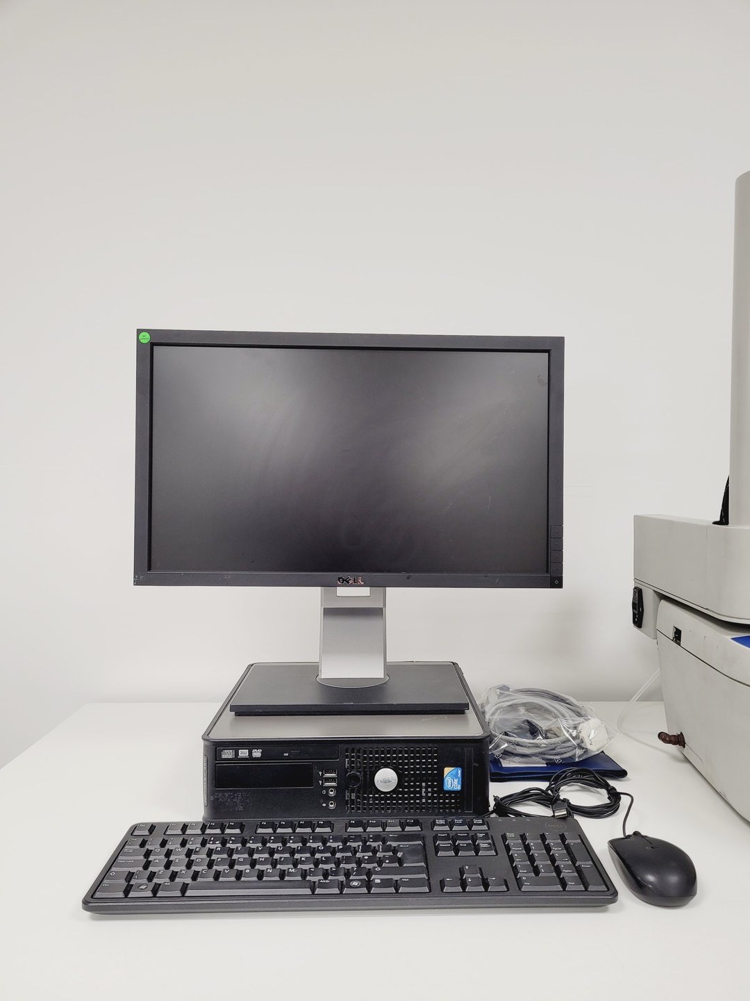 Image of CEM Discover Explorer Microwave Reactor Sythesiser  SP-1271A Lab