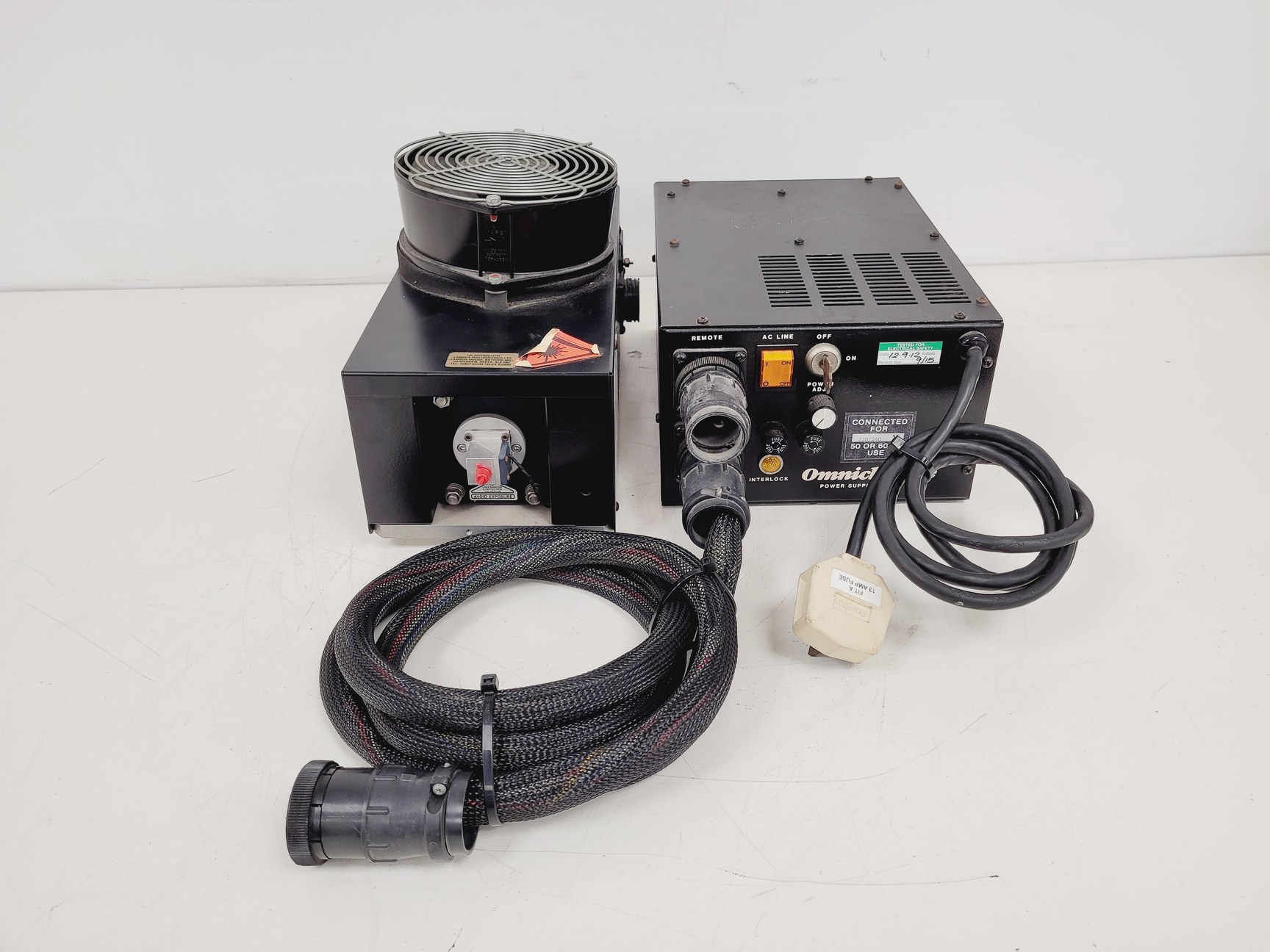 Image of Omnichrome Air-Cooled Argon Laser Head  Model - 532 with 155 Power Supply Lab