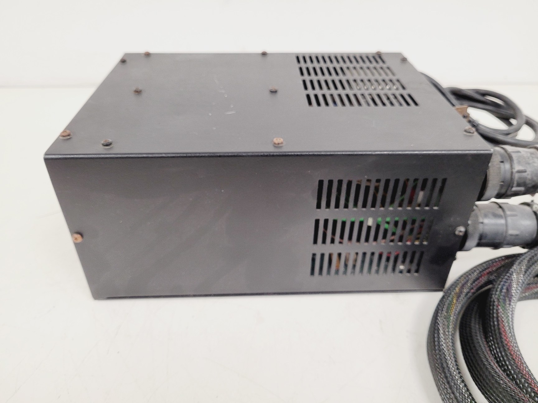 Image of Omnichrome Air-Cooled Argon Laser Head  Model - 532 with 155 Power Supply Lab