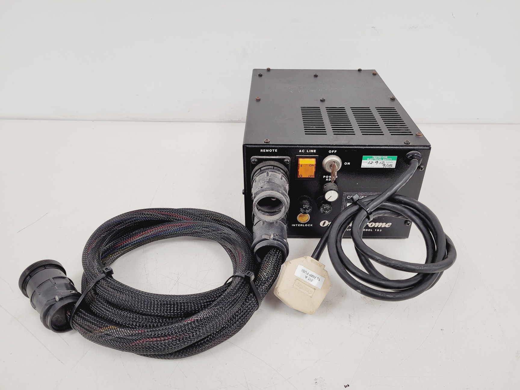 Image of Omnichrome Air-Cooled Argon Laser Head  Model - 532 with 155 Power Supply Lab