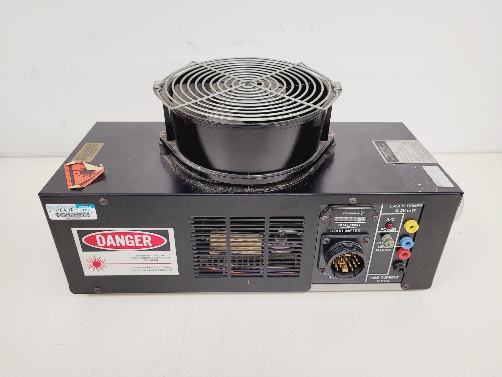 Image of Omnichrome Air-Cooled Argon Laser Head  Model - 532 with 155 Power Supply Lab