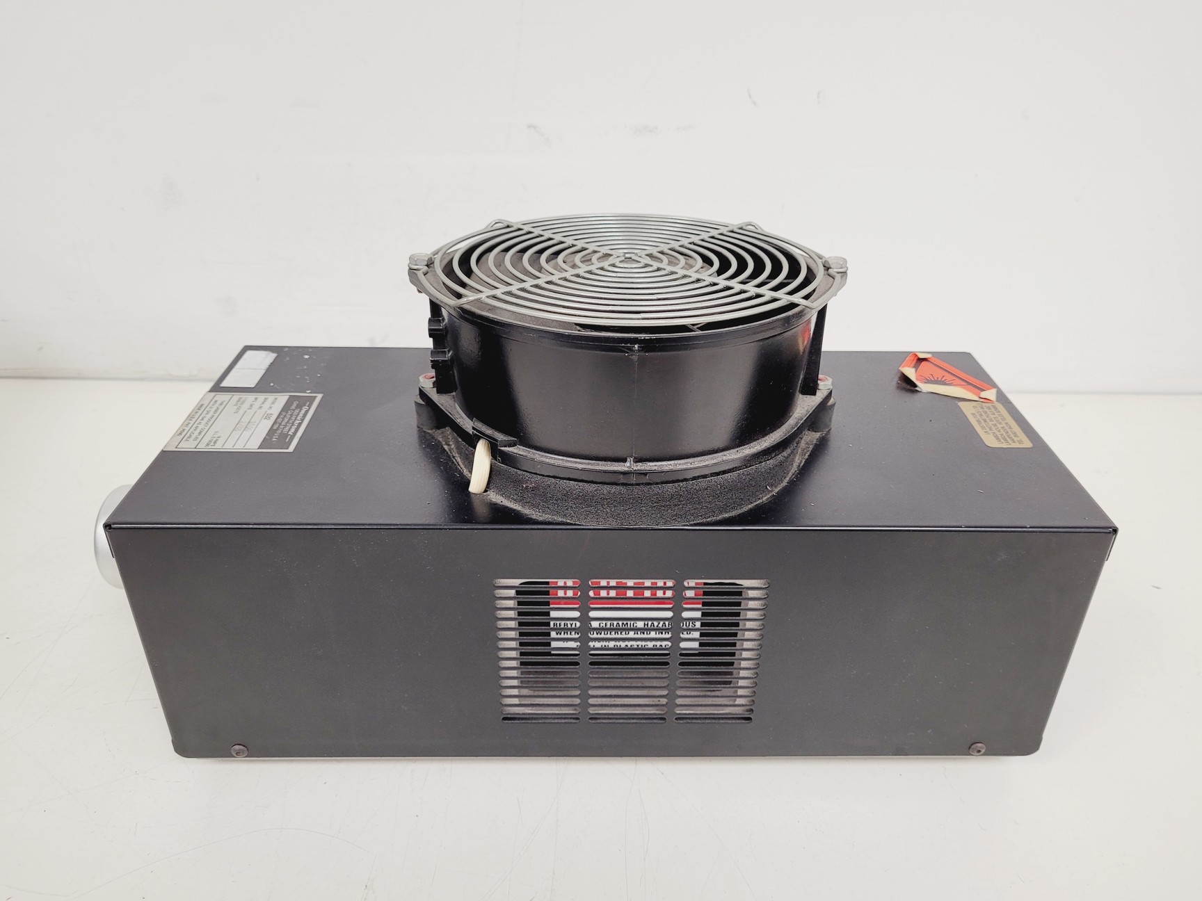 Image of Omnichrome Air-Cooled Argon Laser Head  Model - 532 with 155 Power Supply Lab