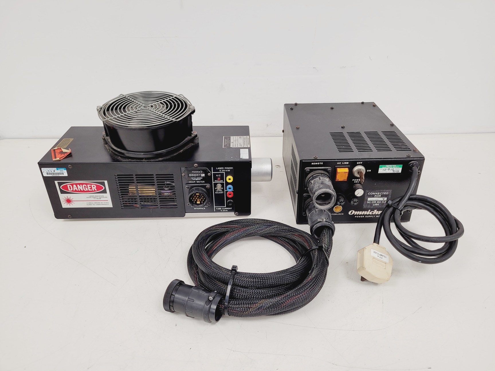 Image of Omnichrome Air-Cooled Argon Laser Head  Model - 532 with 155 Power Supply Lab