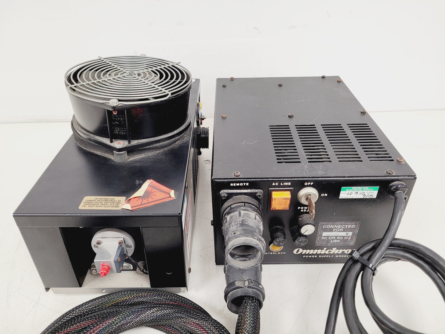 Image of Omnichrome Air-Cooled Argon Laser Head  Model - 532 with 155 Power Supply Lab