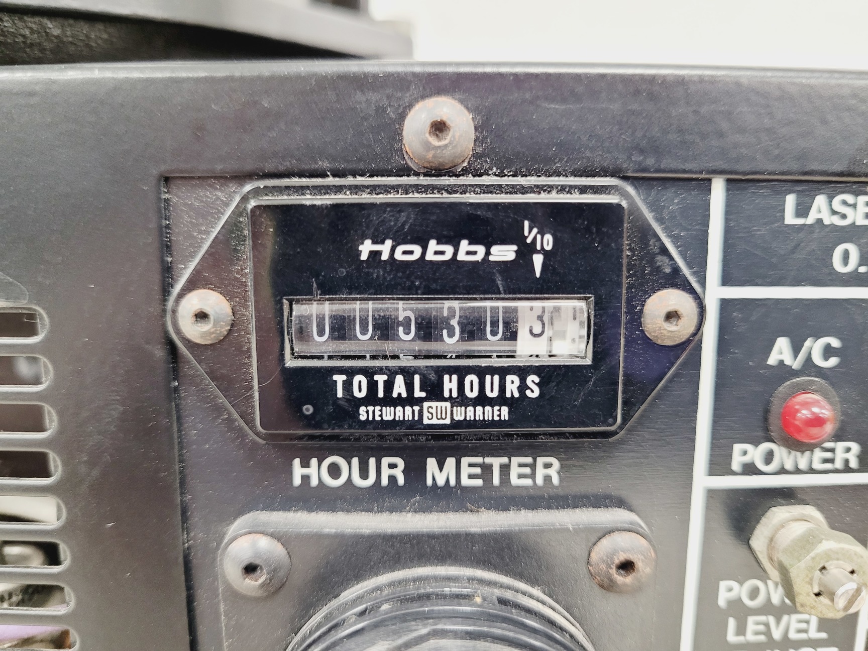 Image of Omnichrome Air-Cooled Argon Laser Head  Model - 532 with 155 Power Supply Lab