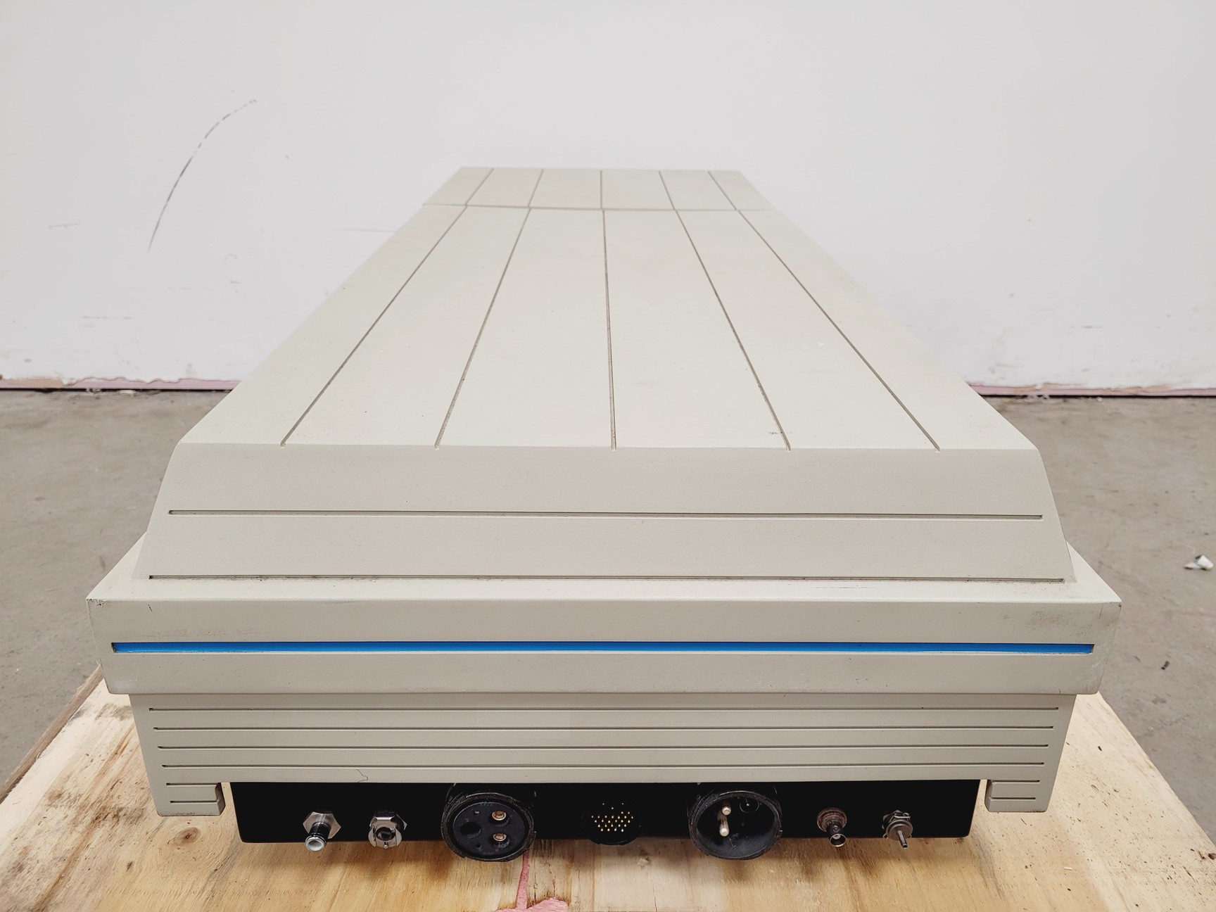 Image of Spectra-Physics Quanta-Ray Laser  Model - GCR-270 with Controller & Power Supply