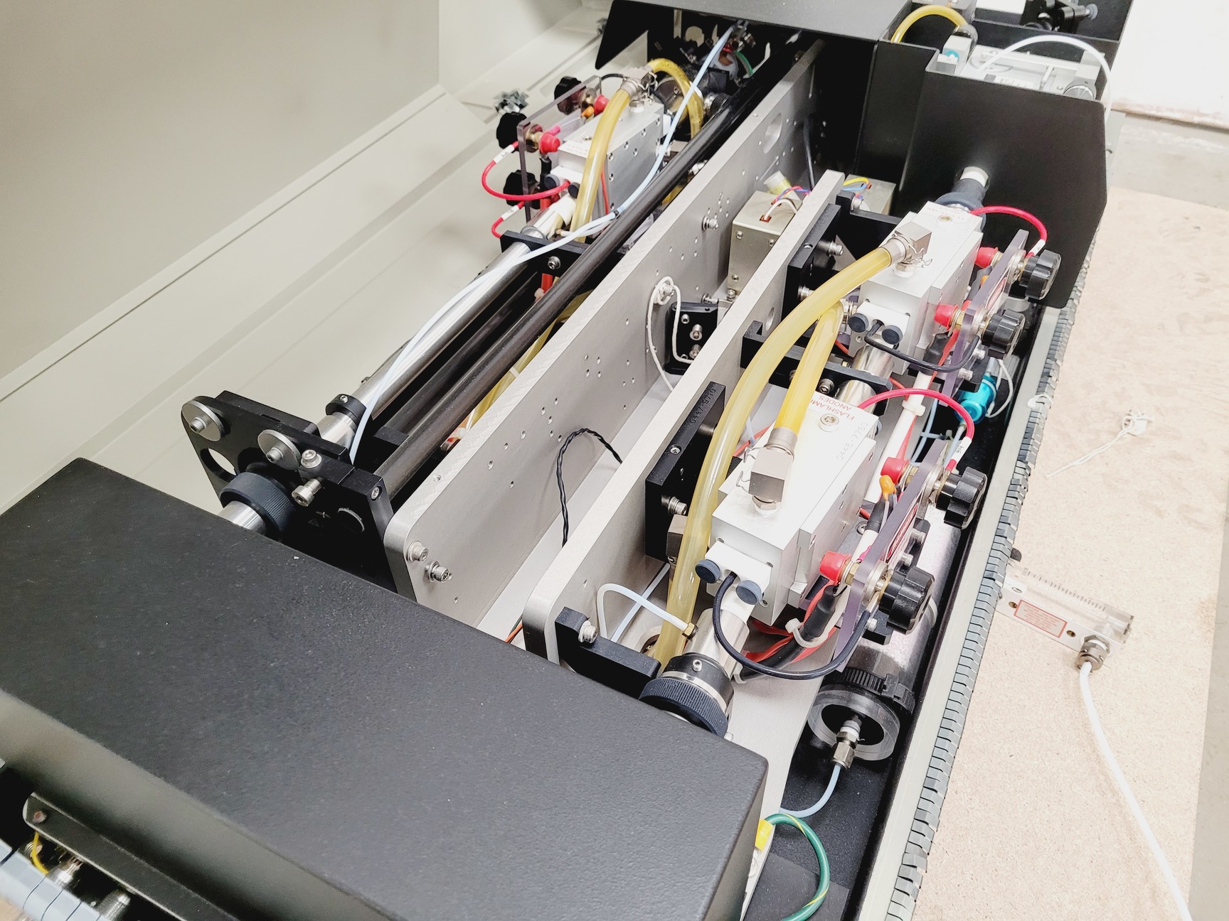 Image of Spectra-Physics Quanta-Ray GCR-250 Laser System  Lab Spares/Repairs