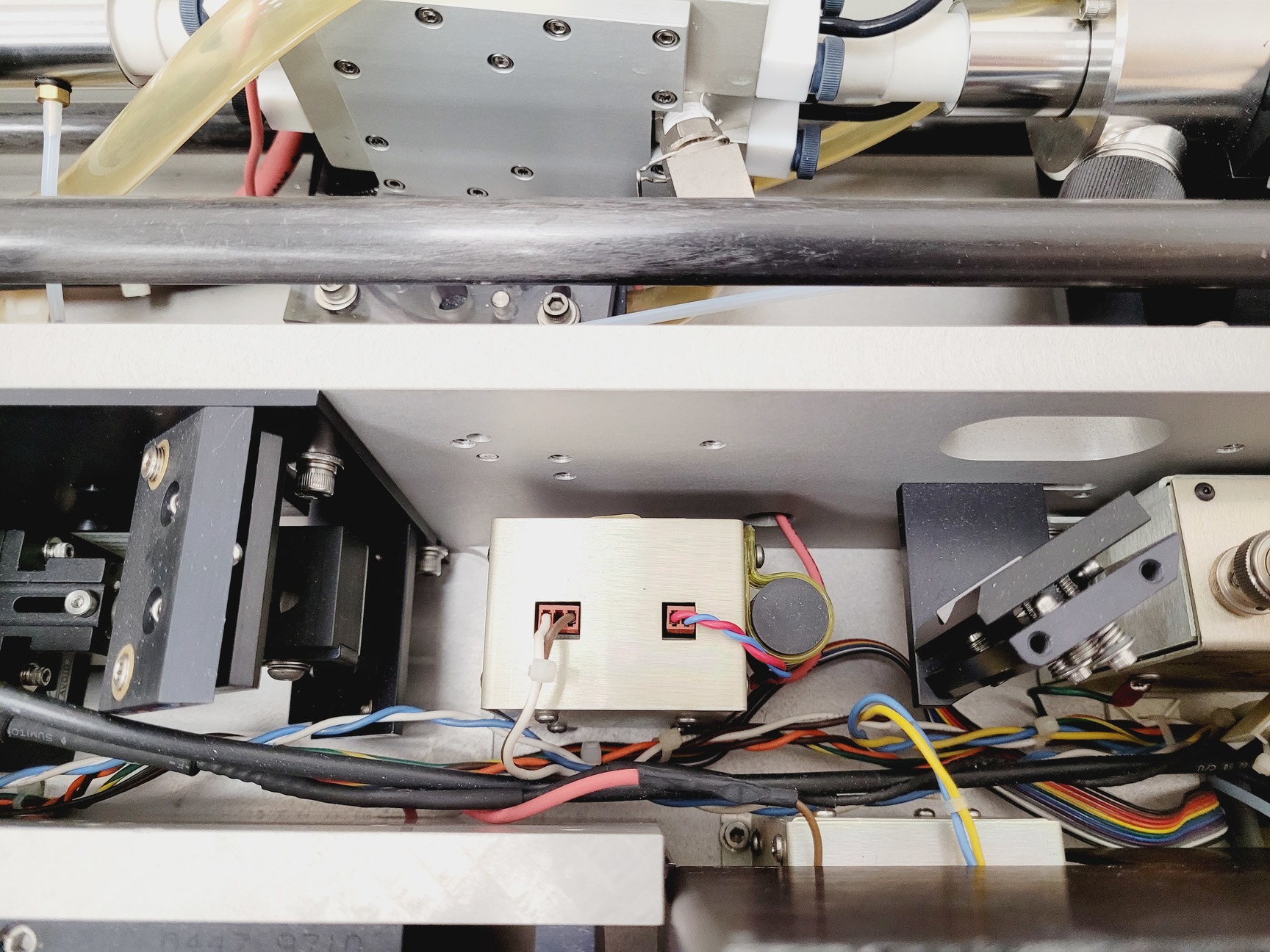 Image of Spectra-Physics Quanta-Ray Laser  Model - Pro 250 w/ Controller & Power Supply 