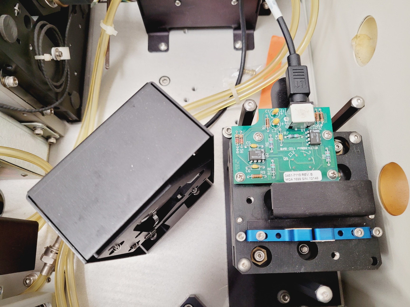 Image of Spectra-Physics Quanta-Ray Laser  Model - Pro 250 w/ Controller & Power Supply 