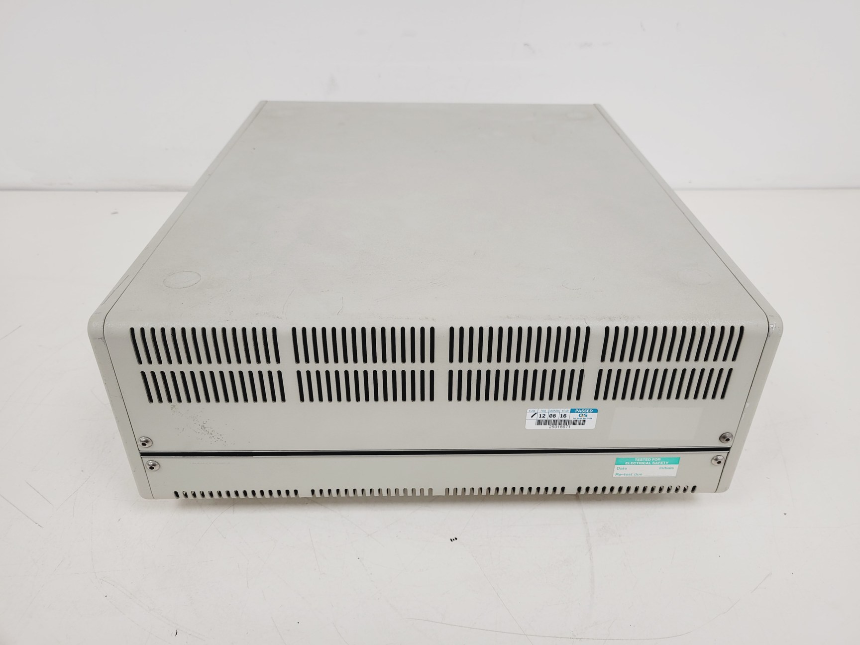 Image of Spectra-Physics Quanta-Ray Laser  Model - P190-10 with Power Supply & Controller