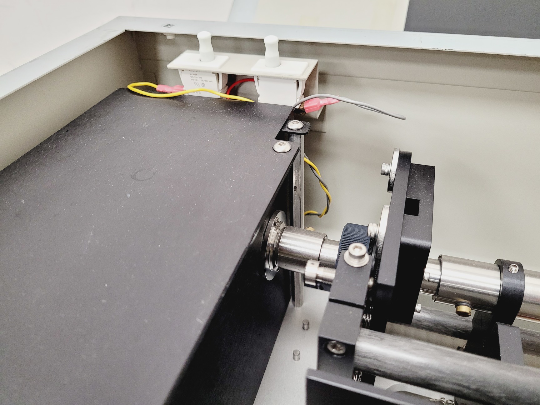 Image of Spectra-Physics Quanta-Ray Laser  Model - P190-10 with Power Supply & Controller