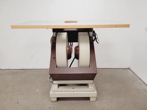 Thumbnail image of Bruker Type B-E 25  EPR Magnet &  ER 083 (200/60) Power Supply Lab