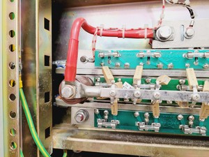 Thumbnail image of Bruker Type B-E 25  EPR Magnet &  ER 083 (200/60) Power Supply Lab