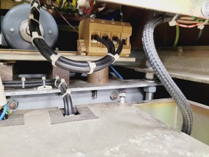 Thumbnail image of Bruker Type B-E 25  EPR Magnet &  ER 083 (200/60) Power Supply Lab