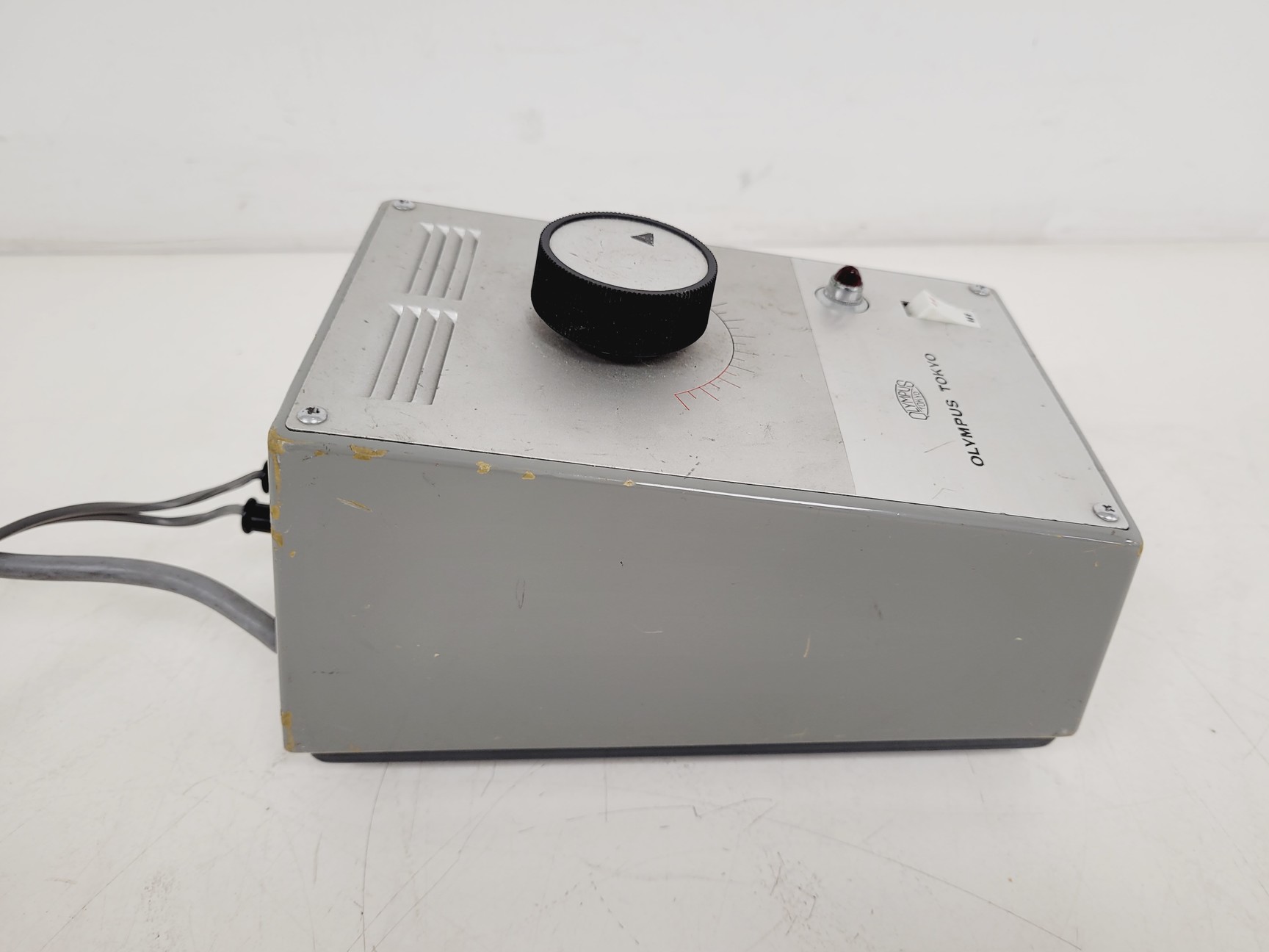 Image of Olympus SZ Stereo Zoom Microscope & LSG Lamp Power Supply Lab