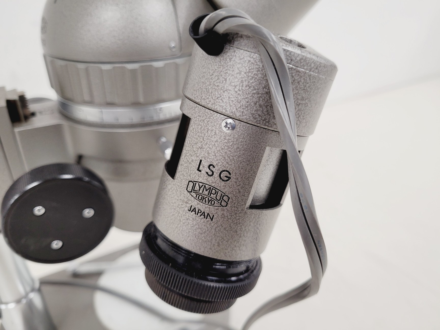 Image of Olympus SZ Stereo Zoom Microscope & LSG Lamp Power Supply Lab