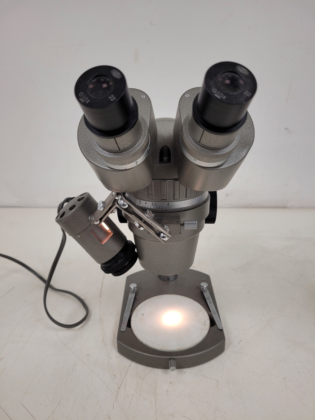 Image of Olympus SZ Stereo Zoom Microscope & LSG Lamp Power Supply Lab