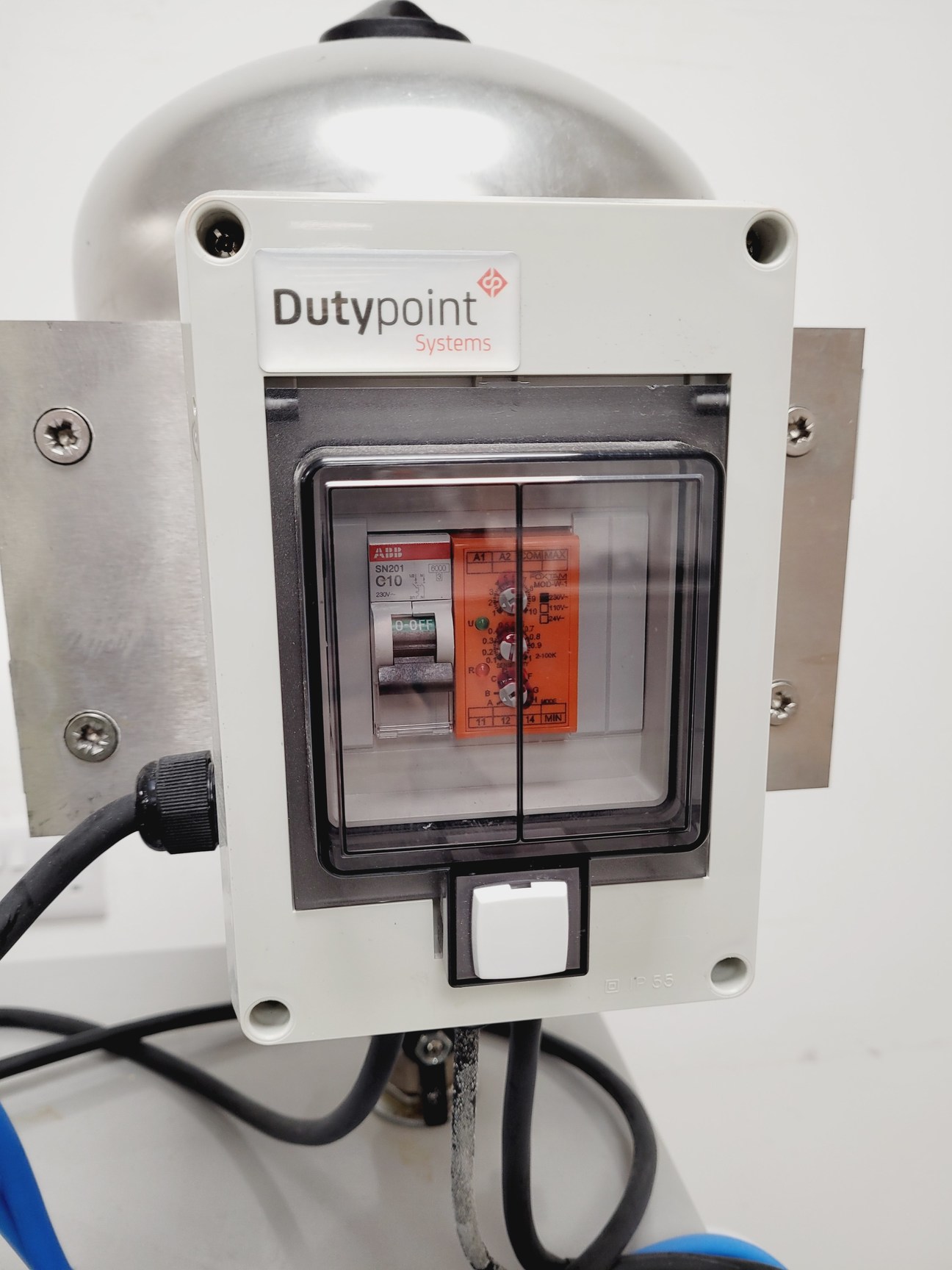 Image of Dutypoint Systems ScubaTANK VX – Integrated GRP Tank & Submersible Booster Pumps