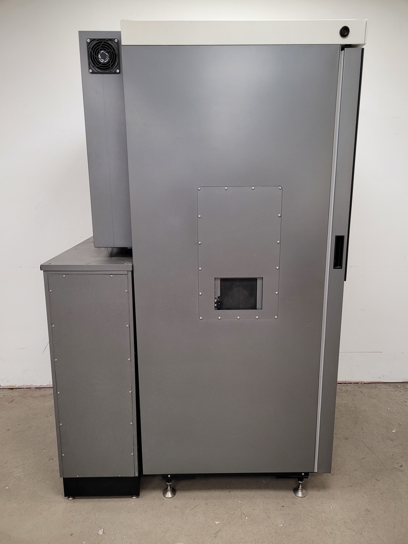 Image of CrystalMation Rigaku Minstrel HT & Gallery 700 Incubator System Lab