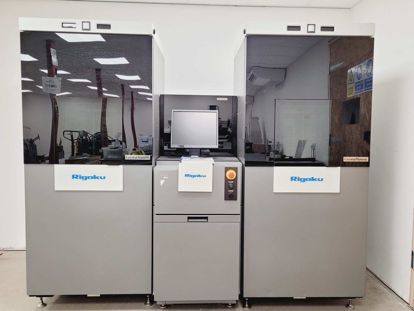 Image of CrystalMation Rigaku Minstrel HT & Gallery 700 Incubator System Lab