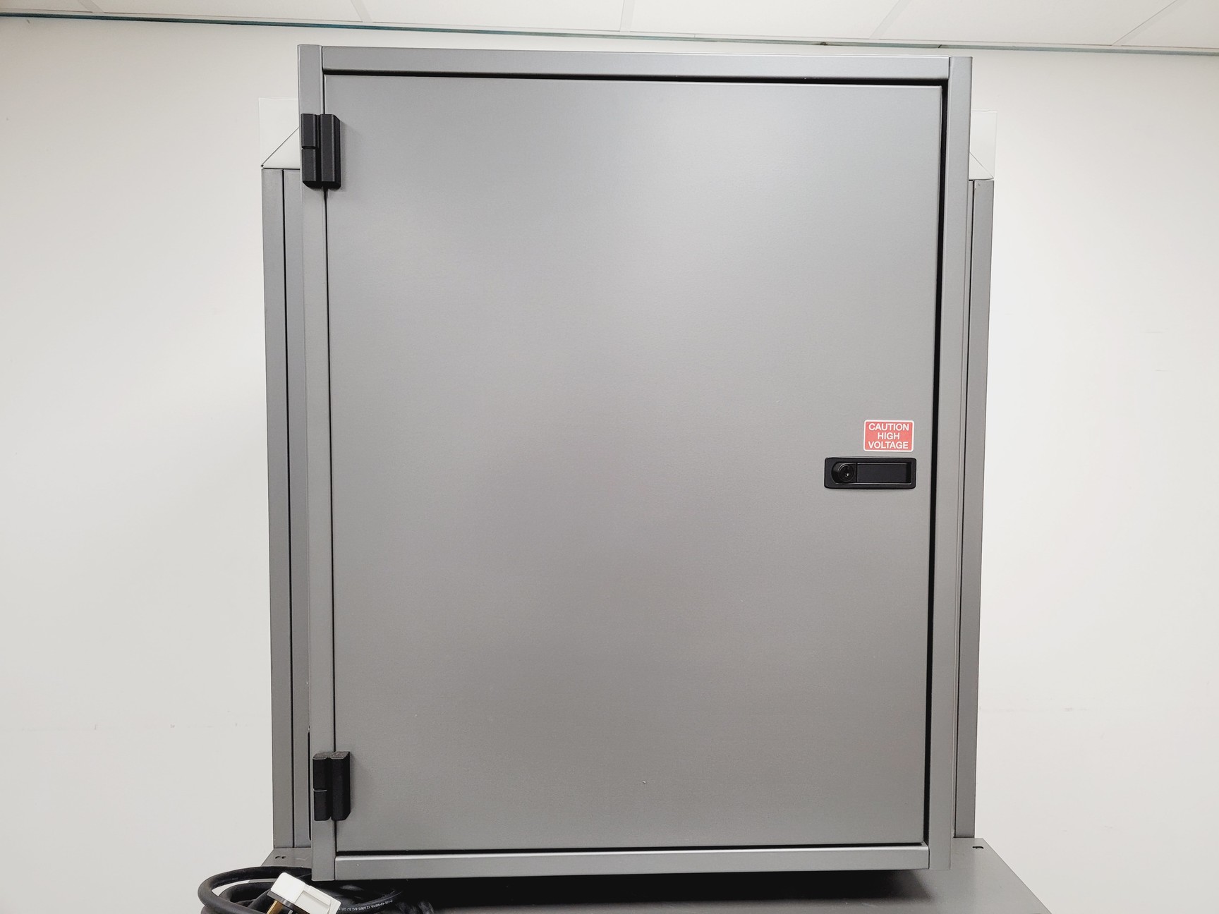 Image of CrystalMation Rigaku Minstrel HT & Gallery 700 Incubator System Lab