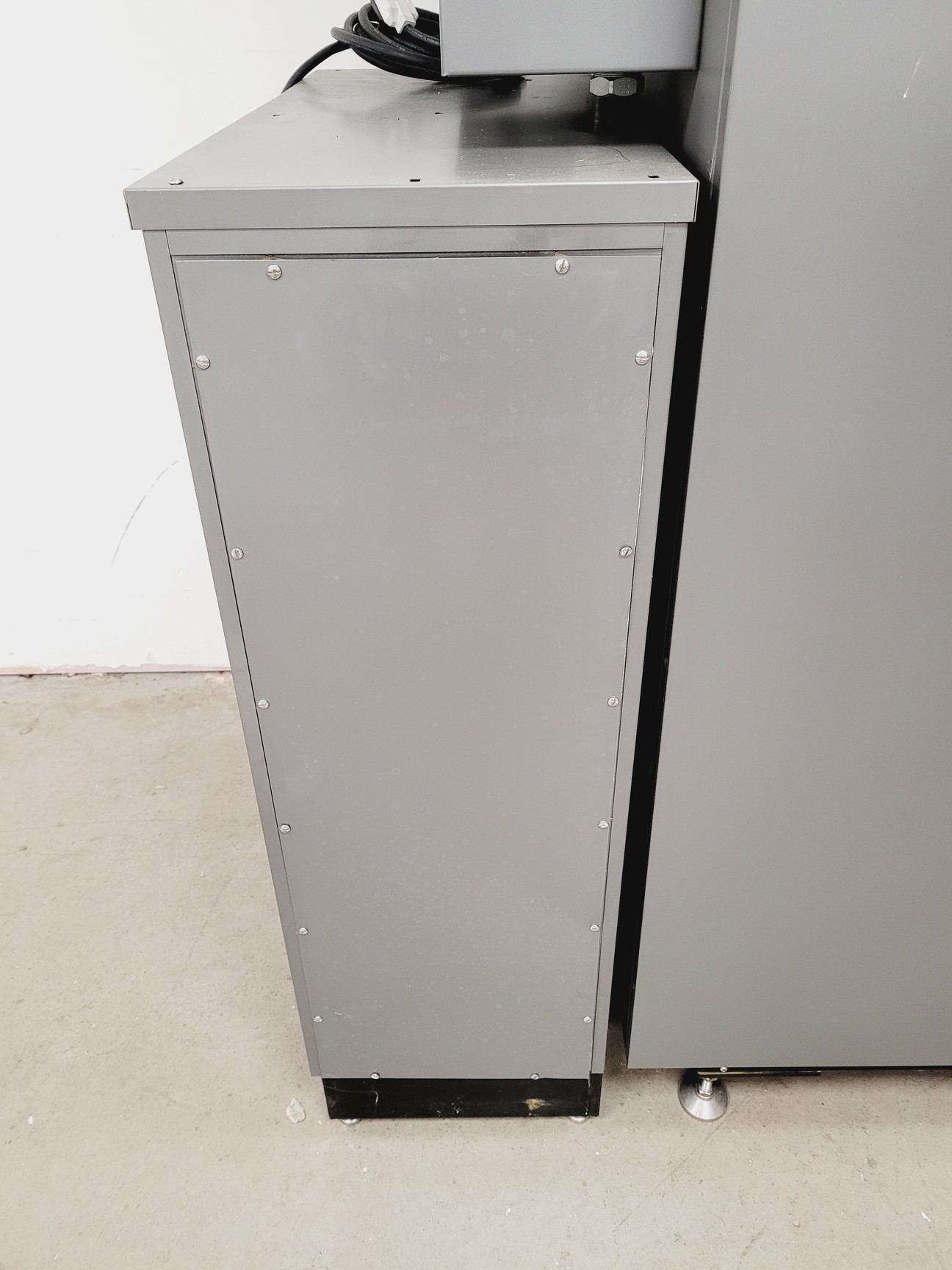 Image of CrystalMation Rigaku Minstrel HT & Gallery 700 Incubator System Lab