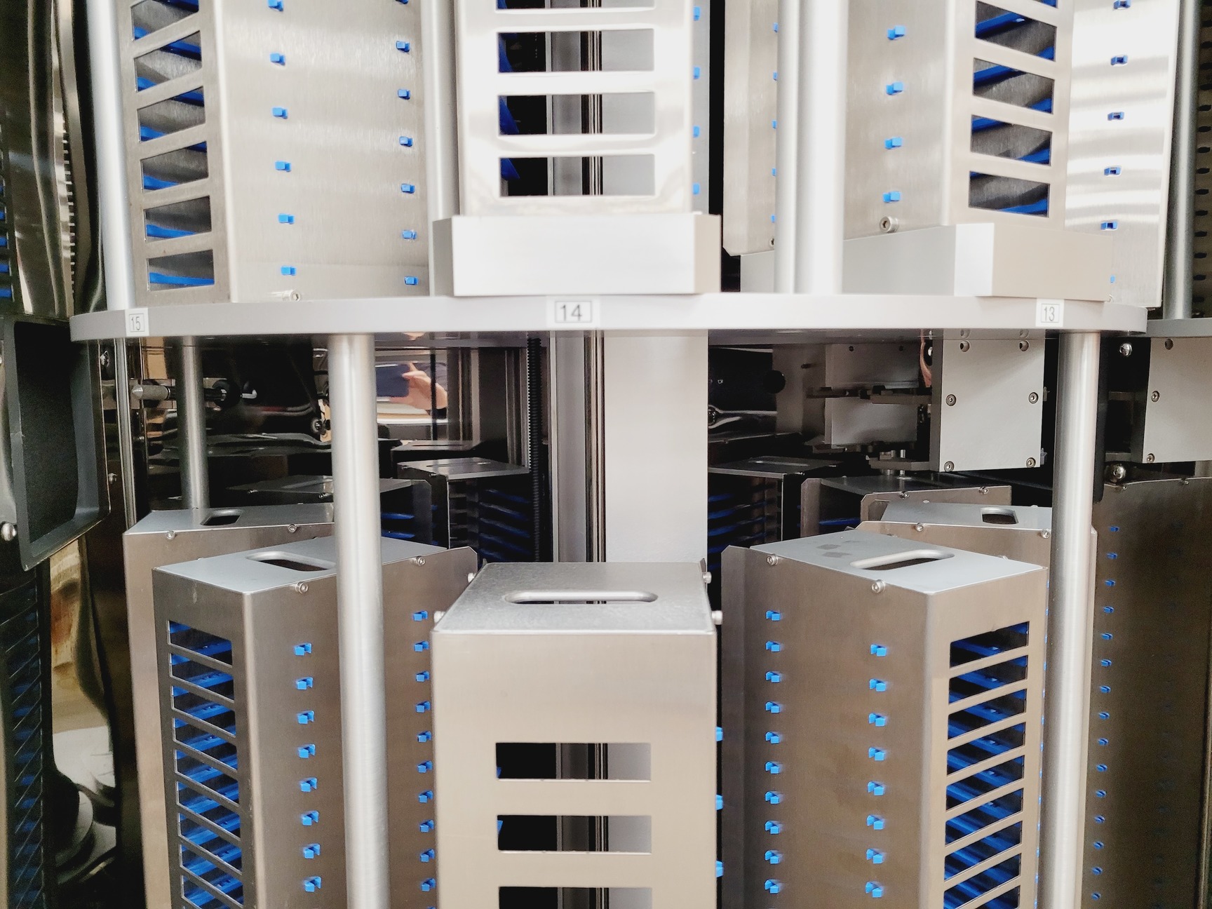 Image of CrystalMation Rigaku Minstrel HT & Gallery 700 Incubator System Lab